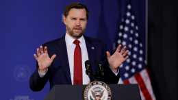 Вэнс: Трамп желает восстановить торговлю с Россией