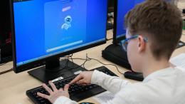 ИИ против школы: нейросети бросают вызов образованию — что с этим делать