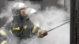 В Краснодарском крае из-за падения обломков БПЛА ВСУ загорелась нефтебаза