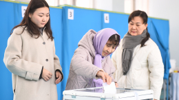 Казахстан утвердил новую конституцию на референдуме