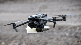 Расчеты дронов уничтожили опорный пункт ВСУ в Сумской области. Лучшее видео из зоны СВО