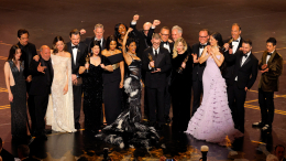 Премию «Оскар» в номинации «Лучший фильм» получила лента «Битва за битвой»