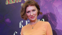 «Легко»: Ксенофонтова готова стать молодой бабушкой