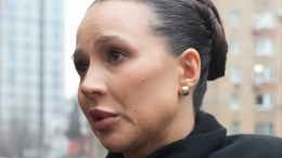 Лерчек начала терять зрение из-за рака желудка