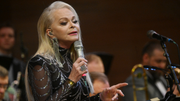 Гонорары выше 3,5 миллиона: Долина вновь востребована после скандала с квартирой