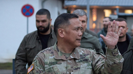 Позор Пентагона: генерал ВС США напился в Киеве и потерял секретные документы