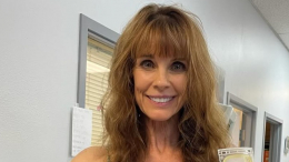 Звезду «Спасателей Малибу» задержали за спасение собак с фермы