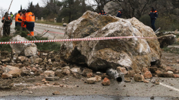Директора школы завалило камнями на «дороге смерти» в Дагестане