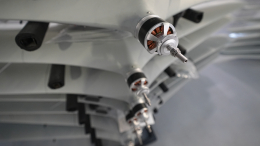 Собянин: открыт первый в РФ испытательный центр роботов и беспилотных систем