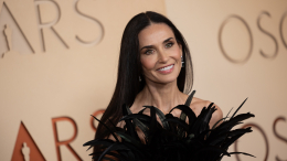 «Все, что тебе нужно — это любовь»: Деми Мур трогательно поздравила Брюса Уиллиса