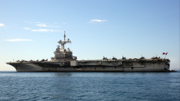 Офицер раскрыл местоположение авианосца Charles de Gaulle через умные часы