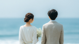 Сидела в соседней комнате: муж тайваньской актрисы завел роман с ее матерью