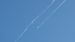 Иран запустил две ракеты по базе США и Британии в Индийском океане