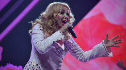 «В палатке будем жить»: бывшая жена мужа Маши Распутиной требует невозможного