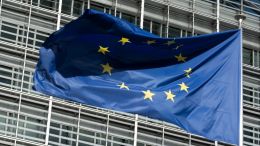 Песков рассказал, кто шантажирует Евросоюз