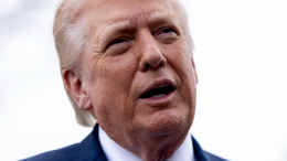 Трамп высмеял премьера Великобритании Стармера пародийным роликом