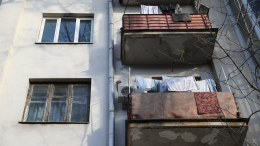 Россиянам грозят крупные штрафы за мокрое белье на фасадах многоэтажек