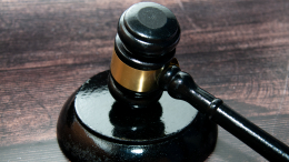 Отчим-садист: инвалид-колясочник жестоко избил битой своего пасынка