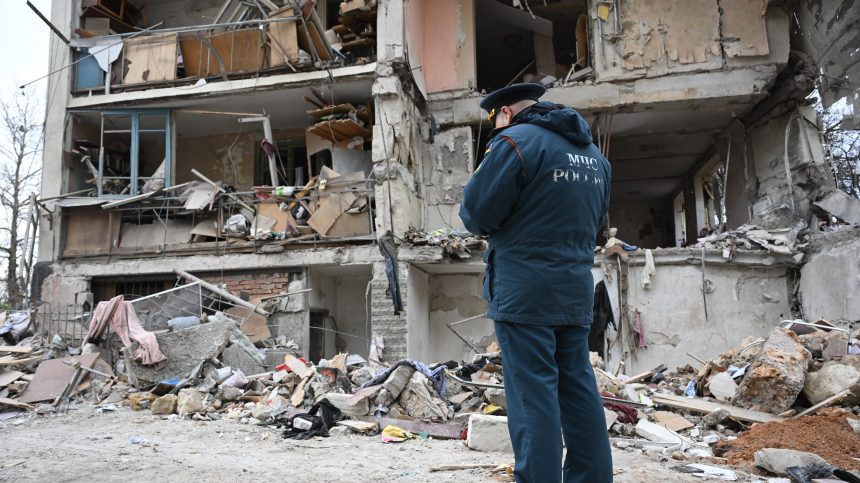 Взрыв дома в Севастополе повредил как минимум семь зданий