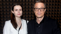 «Встретил ее в небесах»: Алексей Макаров рассказал о знакомстве с женой