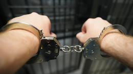 В Крыму мужчина много лет насиловал малолетнюю падчерицу