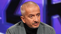 «Не просто муж Собчак»: Збруев возмутился отношением к Богомолову