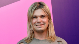 «Абсолютно странно»: Илья Гуров прошелся по стилю дочери Бони Анджелины