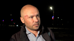 Следователи допрашивают продавца госномеров после нападения на журналиста «Известий»