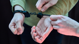 Мошенники под видом звонка из «Электросетей» обманули пенсионерку на миллион рублей