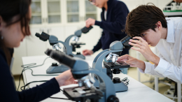 Собянин: интерес к естественно-научным классам в школах Москвы вырос вдвое