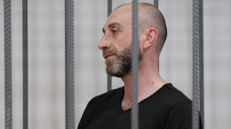 Третьего из избивших корреспондента «Известий» арестовали на два месяца