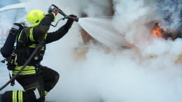 Строящийся ЖК «МАРК» загорелся на юге Москвы