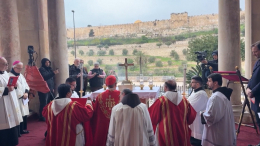 Ватикан обвинил Израиль в дискриминации из-за недопуска патриарха в храм Гроба Господня