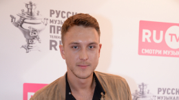 «Нужно суетиться»: T-Killah призвал жену прекратить грудное вскармливание