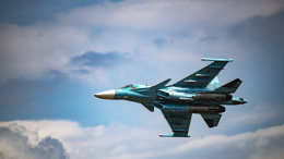 Истребитель Су-34 нанес удар по личному составу ВСУ. Лучшее видео из зоны СВО