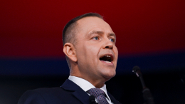 Президент Польши получил травму на награждении в США