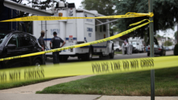 Земля в легких: мужчина заживо закопал своего 11-месячного сына