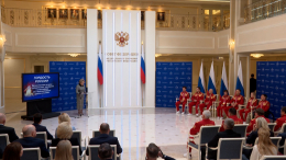 «Мы ждали это 12 лет»: Валентина Матвиенко встретилась с российскими паралимпийцами