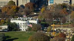 Трамп строит бункер под Белым домом