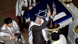 «Торжество добра и справедливости»: Путин поздравил евреев с праздником Песах