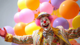 Шутки, «рыбки» и Домовой: как проходит 1 апреля в 2026 году