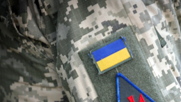 Сотрудники ТЦК в Виннице затолкали мужчину в машину под крики прохожих