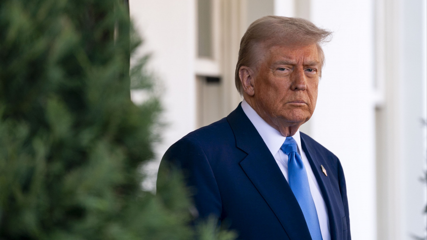 «Уничтожен», но не сдался: как Трамп объясняет войну с Ираном, которая «почти выиграна»