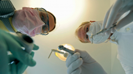 Пугающее лечение: бур оказался в дыхательных путях мужчины из Подмосковья