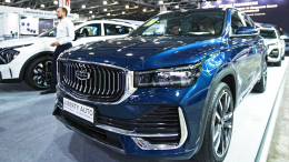 Импорт новых машин в Россию в марте взлетел на 40%