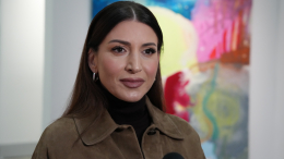 «Лайфхак от меня»: Жасмин создала арт-объект из подарка от художника Доржиева