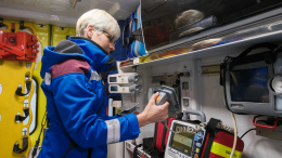 Сотрудники скорой помощи могут получить право на досрочную пенсию