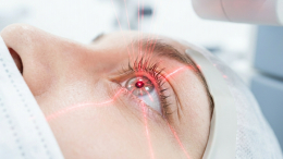 Можно ослепнуть? Как проходит лазерная коррекция зрения и стоит ли ее бояться