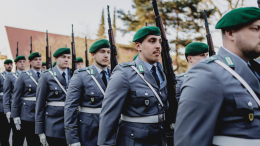 «Забыли историю»: Захарова упрекнула Германию в стремлении к военному лидерству