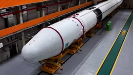 Ракету «Союз-5» установили на стартовый стол на Байконуре